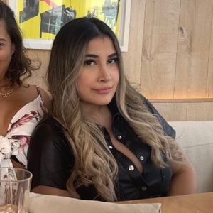 Meet your Posher, Yasamin